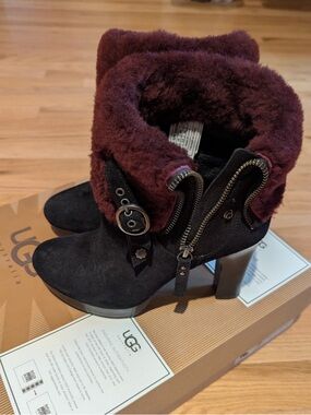 Ugg Australia Scarlett fold over suede boots
